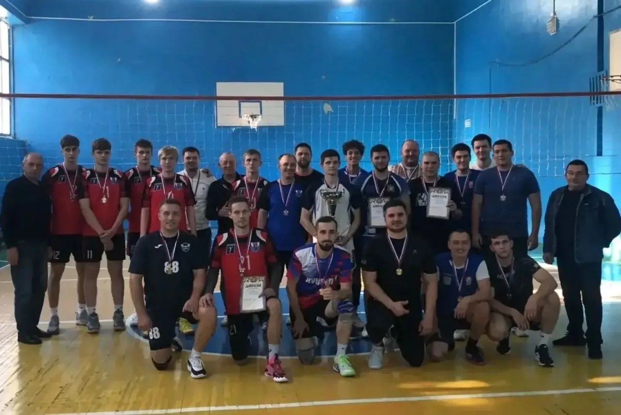 В Михайловске разыграли Кубок памяти Б. И. Мишустина по волейболу