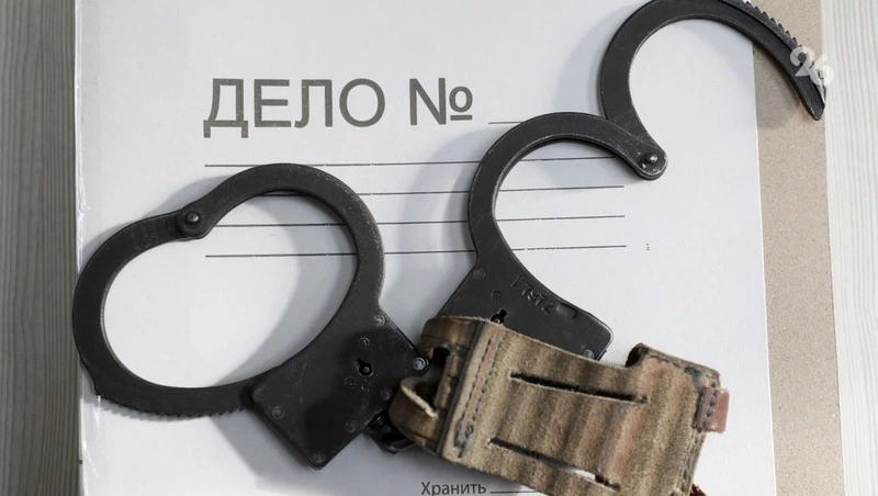 Житель Будённовска после ссоры с любимой угнал машину, но не справился с ней