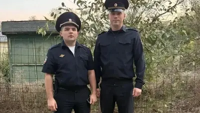 Полицейские спасли пожилого мужчину с инфарктом в Ипатовском округе