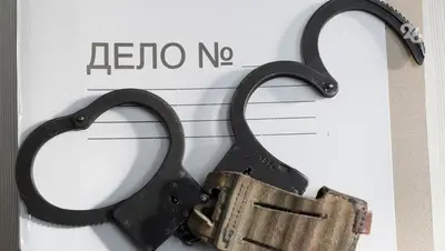 Налогового инспектора со Ставрополья осудили условно за взятку в 100 тыс. рублей
