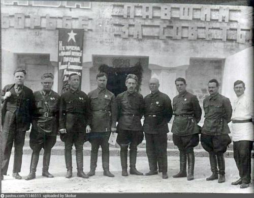 Бывшие участники 7 кав. дивизии, освободившей Ставрополь в 1920 г. от