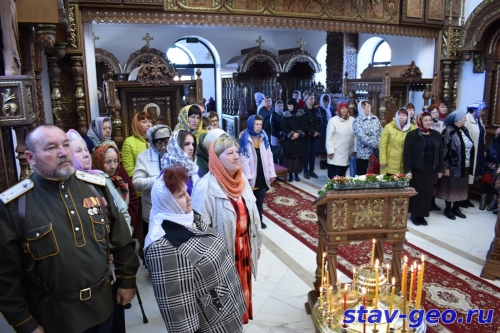 Фото и видео отчет с праздничной архиерейской службы в храме святого великомученика Артемия